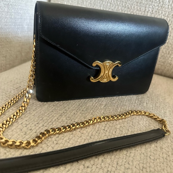 Black and gold Celine bag - Picture 1 of 4